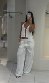 Conjunto Pantalón Cuello Blanco