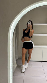 Conjunto Deportivo Falda Negro