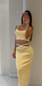 Conjunto Tejido Amarillo