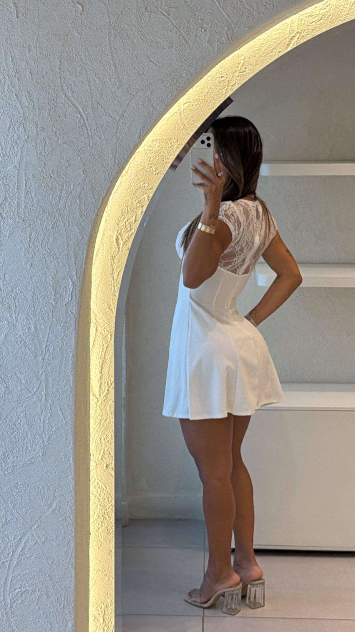 Vestido manga encaje