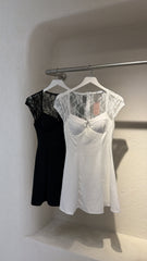 Vestido manga encaje